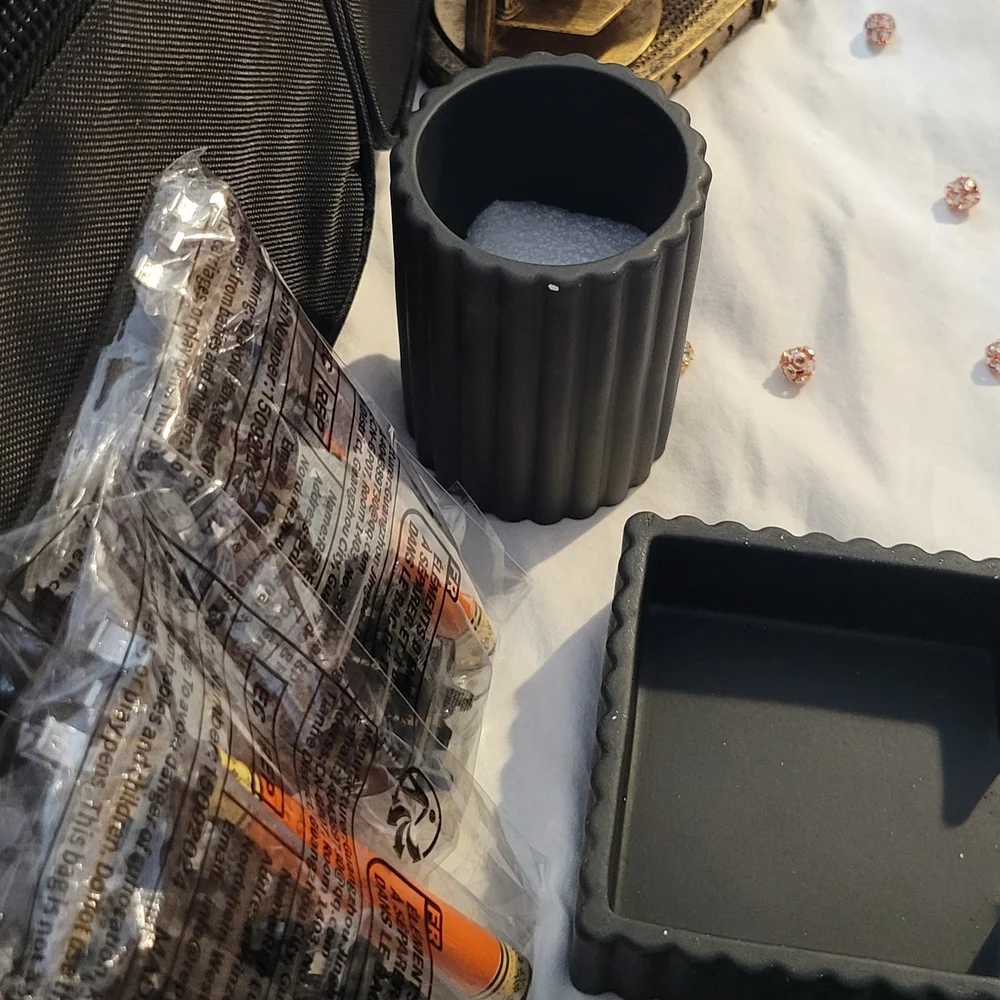 NIB Black Laptop Bag with Accessories For Your Man On Valentine's Day